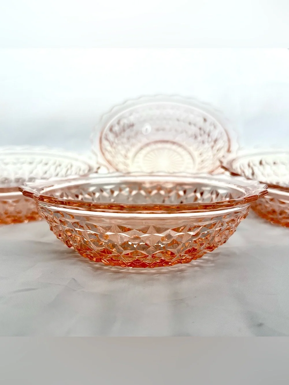 4 Vintage Jeanette Holiday Button Bow Pink Depression Glass Berry Dessert Bowl